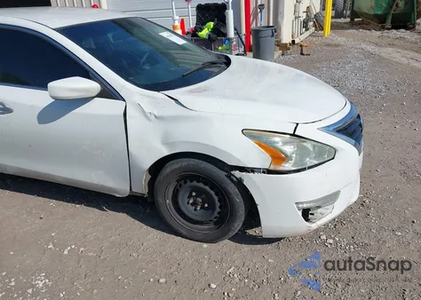 2015 Nissan Altima 2.5/2.5 S/2.5 Sl/2.5 Sv from USA, damaged, VIN 1N4AL3AP7FN897179